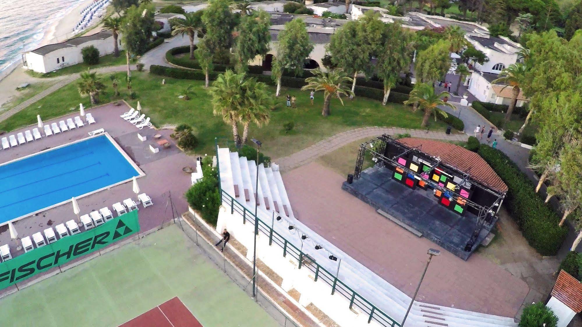 זמברונה Villaggio Sabbie Bianche מראה חיצוני תמונה